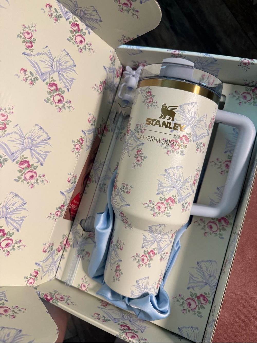 Stanley Cream Floral Travel Mug with Gold Trim